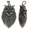 Pendentif hibou / chouette avec yeux strass vert acier HPD398