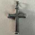 Pendentif croix quadrillée acier HPD386