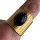 Bague large rayée avec pierre onyx synthétique réglable acier doré FBK47 sur doigt